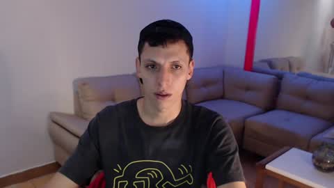 hefesto_69 online show from January 2, 2025, 8:24 pm