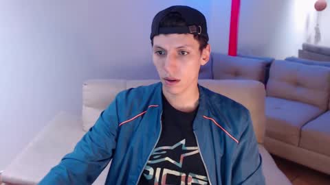 hefesto_69 online show from February 11, 2025, 7:27 pm