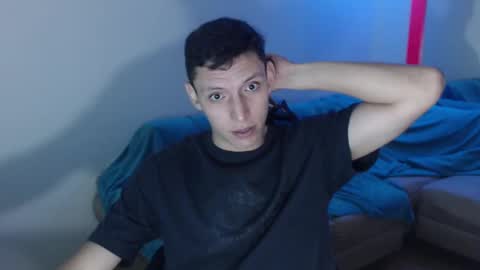 hefesto_69 online show from September 19, 2025, 1:18 am