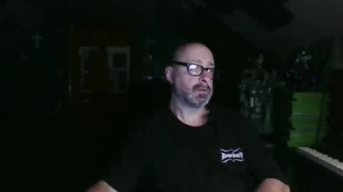 Snapshot of heguy46 chatting on June 23, 2026, 7:06 am heguy46 online show from June 23, 2026, 7:06 am