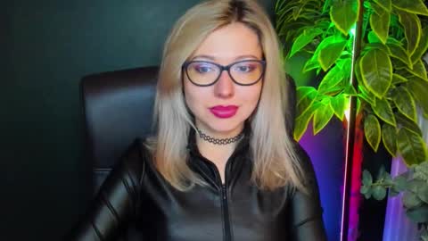 Heidi online show from October 13, 2025, 4:12 am