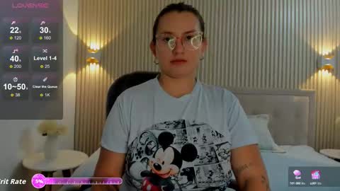 ANTARA REY online show from October 17, 2025, 12:08 pm