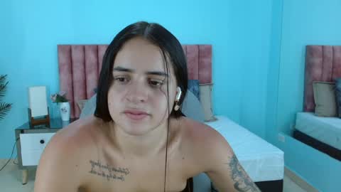 Heidy  online show from May 22, 2026, 7:52 pm