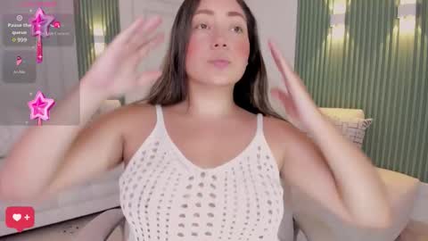 Snapshot of heidy_jhons chatting on February 16, 2026, 7:21 pm Heidy online show from February 16, 2026, 7:21 pm