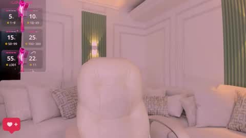 Snapshot of heidy_jhons chatting on February 20, 2026, 8:20 pm Heidy online show from February 20, 2026, 8:20 pm