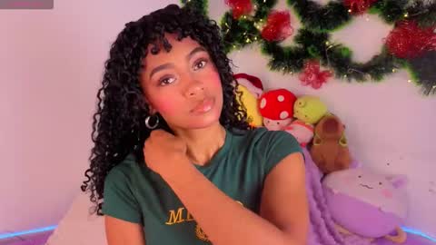 HEILY  online show from December 21, 2025, 7:04 am