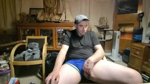 xxScubaStevexx online show from April 18, 2026, 5:00 am