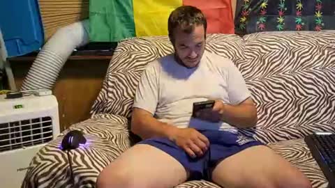 Snapshot of heisherrmann chatting on July 3, 2026, 12:28 am xxScubaStevexx online show from July 3, 2026, 12:28 am