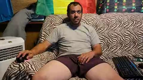 Snapshot of heisherrmann chatting on July 3, 2026, 3:18 pm xxScubaStevexx online show from July 3, 2026, 3:18 pm