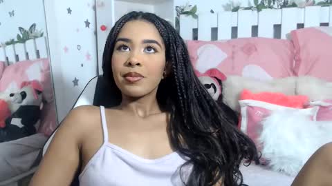Snapshot of hela_sexy_xx chatting on May 24, 2026, 4:39 am hella online show from May 24, 2026, 4:39 am