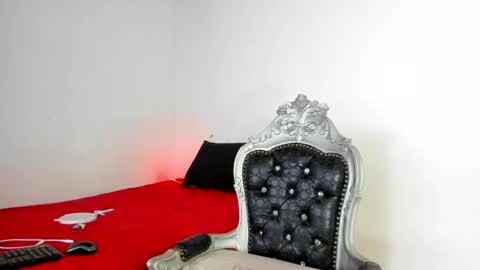 Hela   Independent model online show from November 5, 2025, 11:16 pm