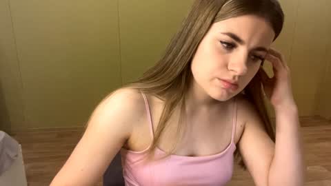 Cia   online show from November 10, 2025, 8:30 pm