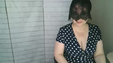 Helen online show from April 11, 2026, 3:55 am