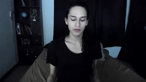 helena_spellman online show from April 3, 2026, 1:14 am
