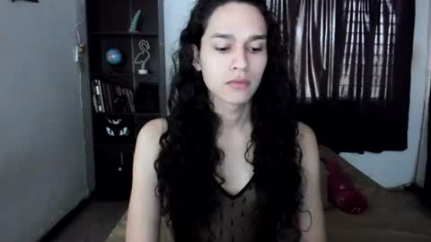 helena_spellman online show from June 25, 2026, 12:53 pm