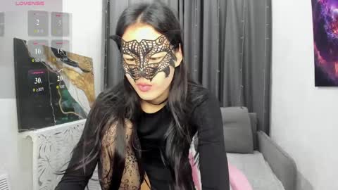 Snapshot of helenblazetrt chatting on May 9, 2026, 2:17 am Hi I am Helen online show from May 9, 2026, 2:17 am