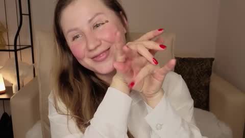 Helen online show from December 4, 2025, 7:39 am