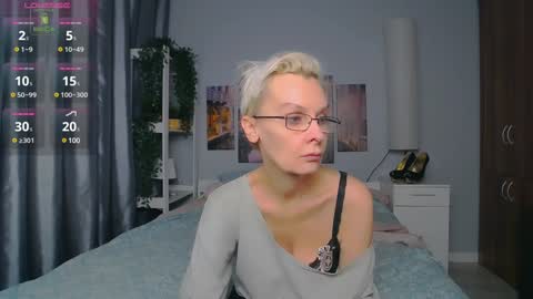 Helga online show from December 17, 2024, 10:00 pm