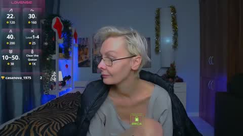 Helga online show from December 24, 2024, 7:44 pm