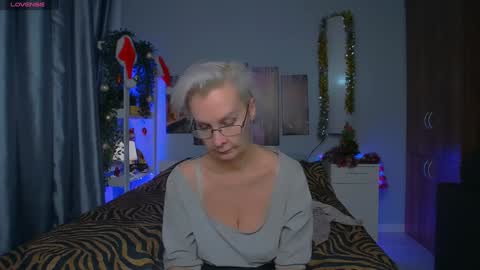 Helga online show from January 5, 2025, 12:42 am