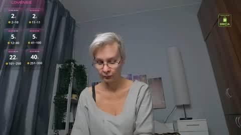 Helga online show from February 5, 2025, 3:45 am