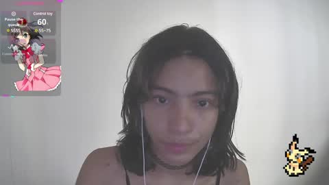 Helia Transfem and Amy online show from February 8, 2025, 7:49 pm