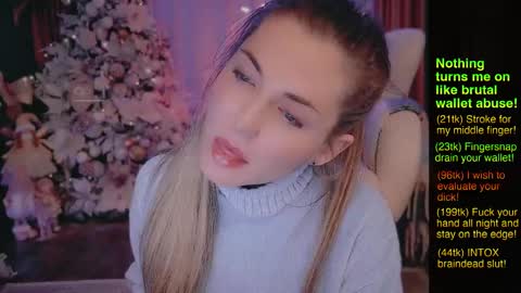 Snapshot of hell_on_heels_ chatting on December 8, 2024, 5:29 am - show loyalty and subscribe -  online show from December 8, 2024, 5:29 am