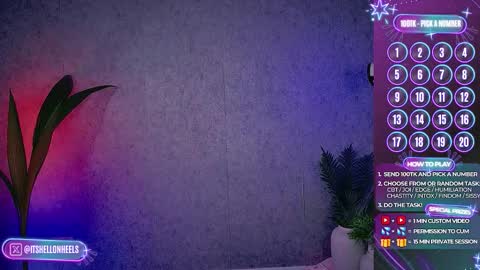 Snapshot of hell_on_heels_ chatting on September 25, 2025, 4:21 pm - show loyalty and subscribe -  online show from September 25, 2025, 4:21 pm