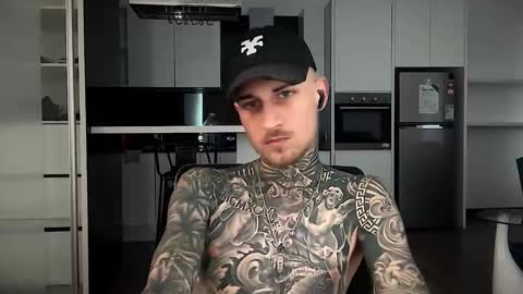 hellacozy online show from February 7, 2026, 4:49 am