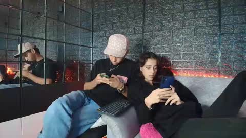 H E L L   AND  D A N T E online show from November 22, 2025, 12:20 am