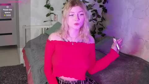 Snapshot of hellenhornny chatting on September 13, 2025, 3:34 pm HellenHorny online show from September 13, 2025, 3:34 pm