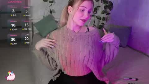 Snapshot of hellenhornny chatting on September 24, 2025, 11:46 am HellenHorny online show from September 24, 2025, 11:46 am