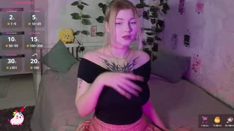 Snapshot of hellenhornny chatting on October 15, 2025, 12:49 pm HellenHorny online show from October 15, 2025, 12:49 pm