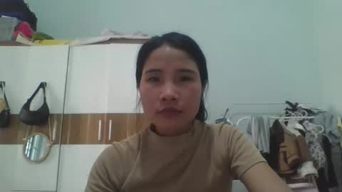hello_mie online show from April 6, 2026, 9:10 am