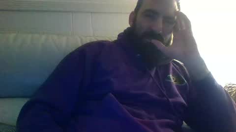 hellobunbunx0 online show from November 3, 2025, 6:31 pm