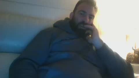 hellobunbunx0 online show from November 26, 2025, 9:38 pm