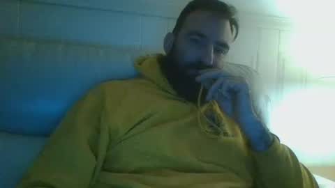 hellobunbunx0 online show from November 28, 2025, 4:31 pm