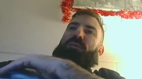 hellobunbunx0 online show from December 18, 2025, 4:13 pm