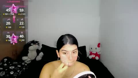 Snapshot of helloo_kityy25 chatting on June 7, 2026, 1:32 am helloo_kityy25 online show from June 7, 2026, 1:32 am