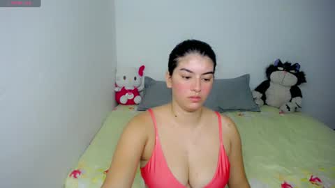 Snapshot of helloo_kityy25 chatting on July 2, 2026, 1:16 am helloo_kityy25 online show from July 2, 2026, 1:16 am