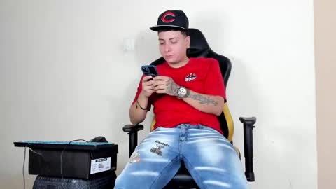 Star and Andy online show from November 22, 2025, 10:31 pm