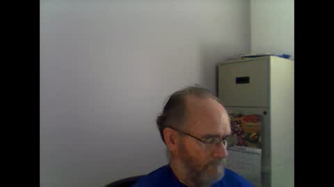 helopilot01 online show from September 27, 2025, 6:35 pm
