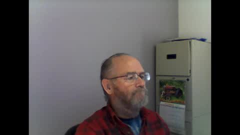 helopilot01 online show from October 11, 2025, 3:32 pm