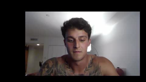henrydesanti online show from April 14, 2026, 2:17 am