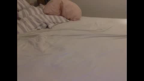 Snapshot of henryhipster chatting on September 30, 2025, 8:03 pm Henryhipster  sub  spank useme new Europe Twink kiss first fit kinky naughty online show from September 30, 2025, 8:03 pm