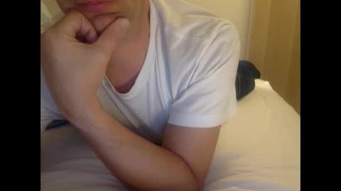 Snapshot of henryhipster chatting on October 24, 2025, 2:02 pm Henryhipster  sub  spank useme new Europe Twink kiss first fit kinky naughty online show from October 24, 2025, 2:02 pm