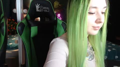 Hentaishiing online show from February 17, 2025, 6:48 pm