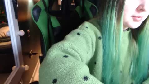 Hentaishiing online show from November 9, 2025, 10:19 pm