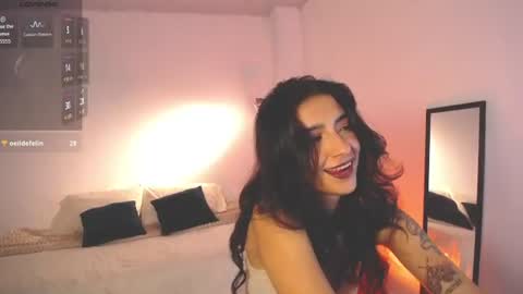 Snapshot of hera_069 chatting on July 28, 2026, 10:09 pm Hello I am Valentina independent Colombian model I love sensuality and pleasure welcome online show from July 28, 2026, 10:09 pm