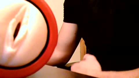 mr D online show from December 5, 2025, 11:41 am